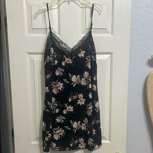 Floral Lace Trim Slip Dress - Black